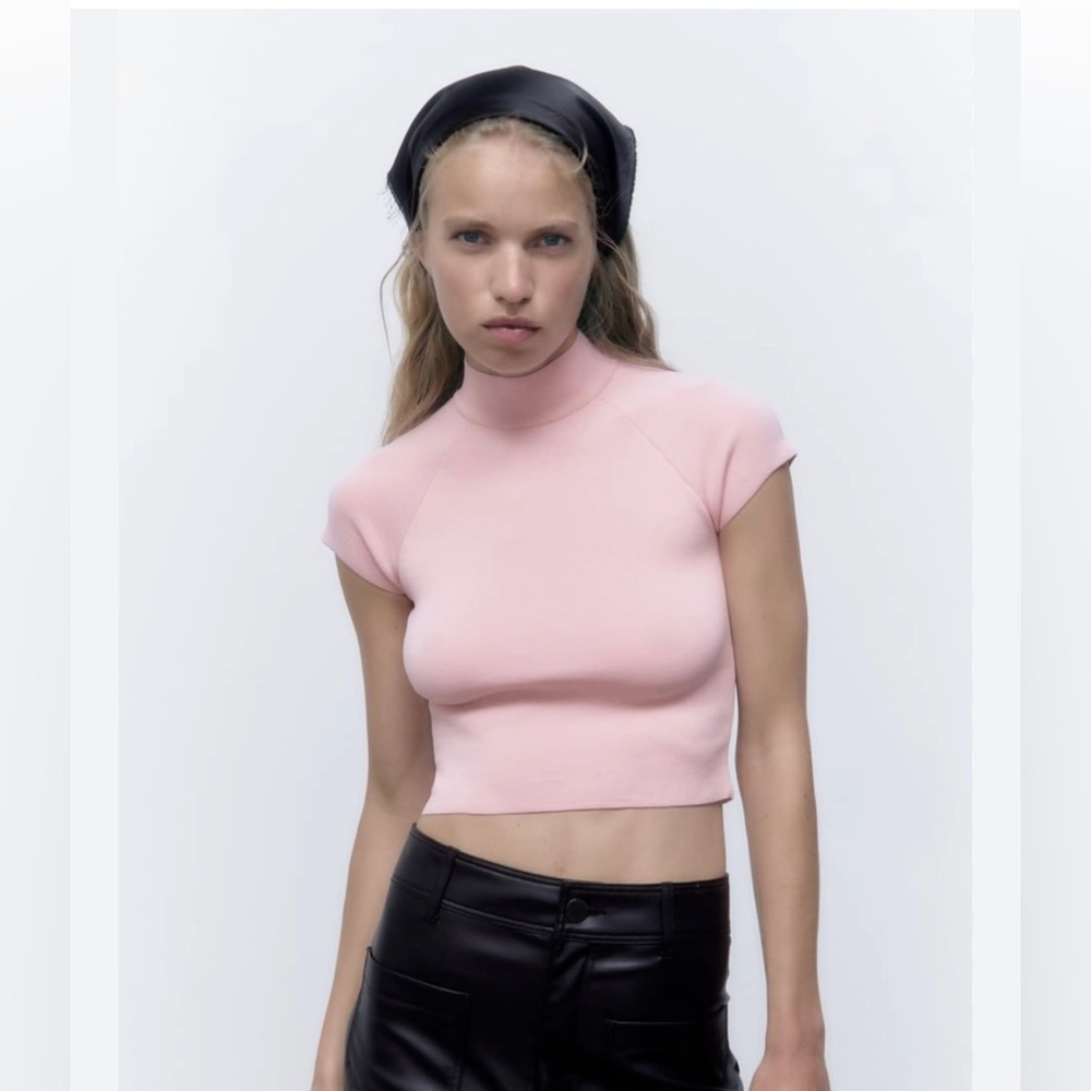 Zara mock neck cap sleeve crop top nwt size medium fitted